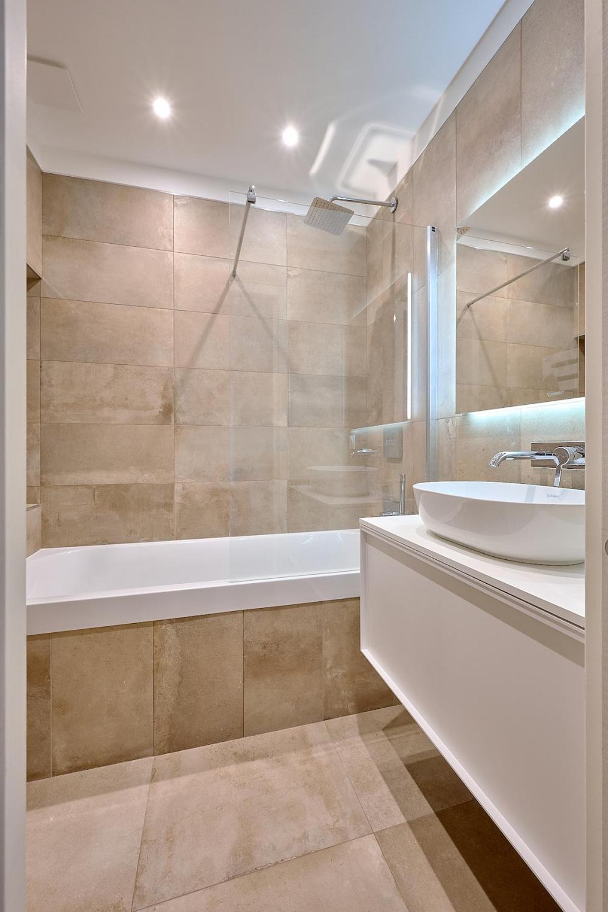 By Saint-sulpice Newly Refurbished 4 Bedroom Paris